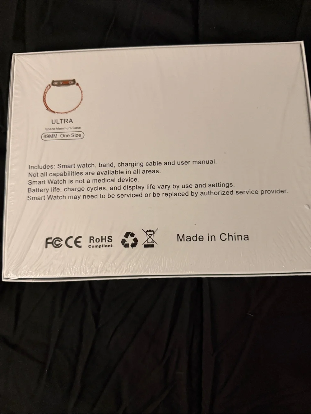 i20 Ultra 3 Max Suit Smartwatch & Earphones - White